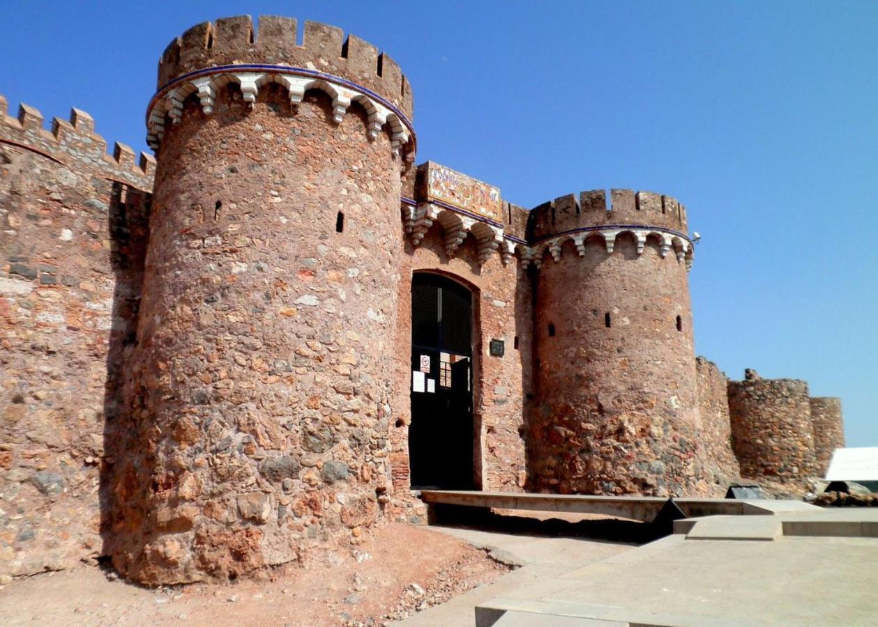 Una isla en la ciudad Castellón de la Plana Exterior foto